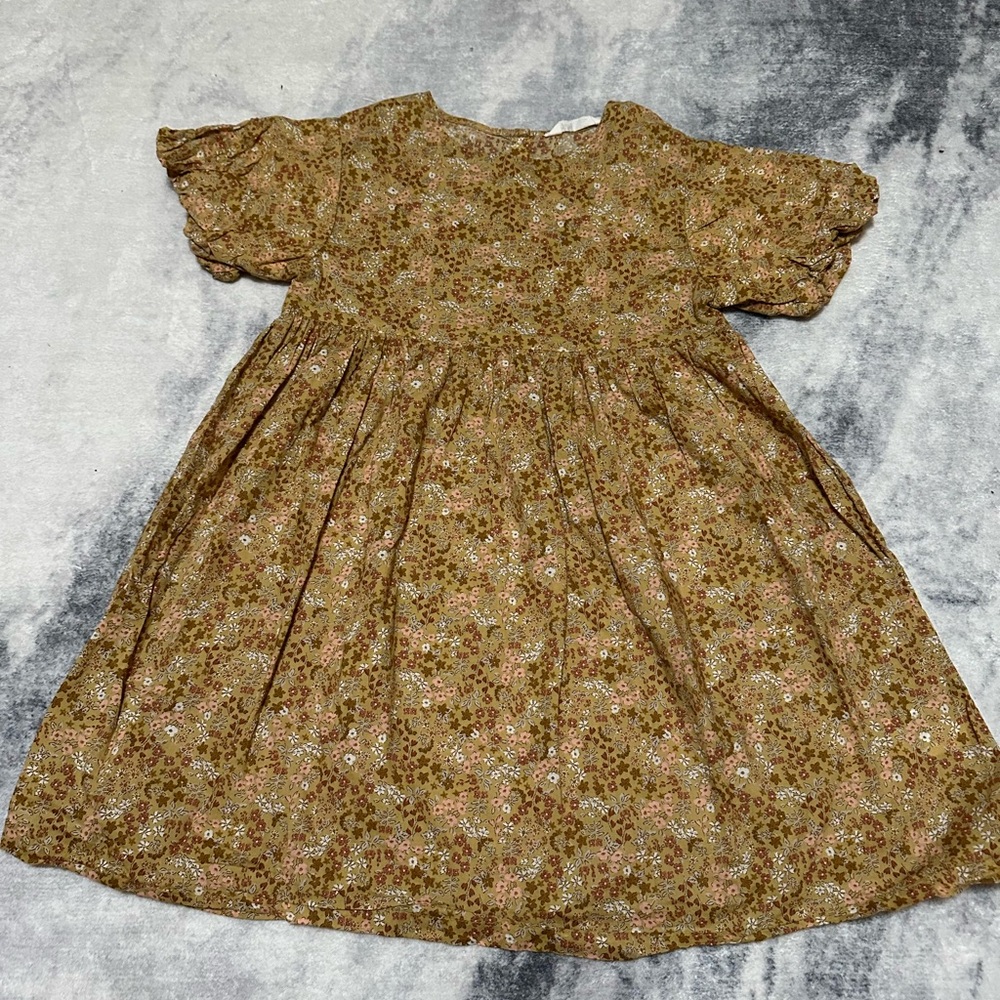 Girls size 7 used dress